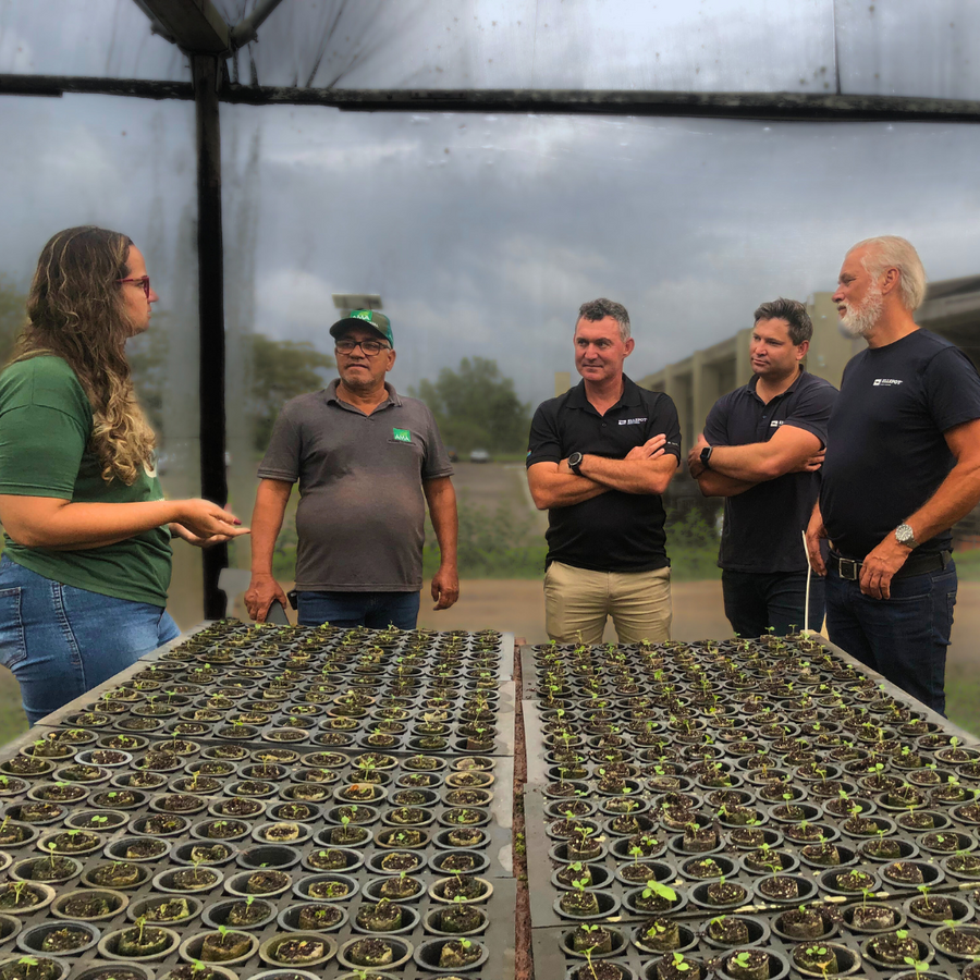 Visita estratégica: Representantes da Ellepot Estiveram na Base do Programa Arboretum